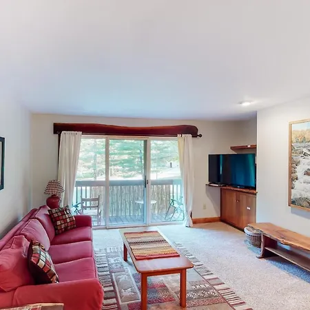 Mountain Breeze Getaway Condos Warren Exterior photo