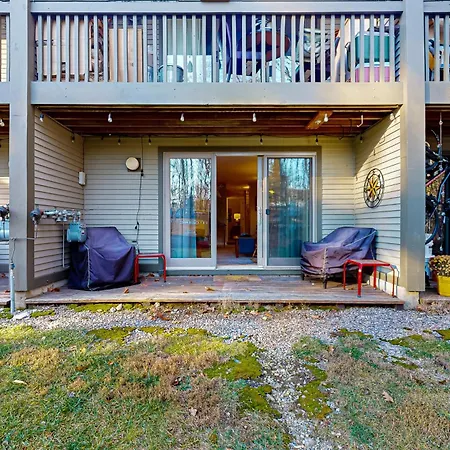 Mountain Breeze Getaway Condos Warren Room photo
